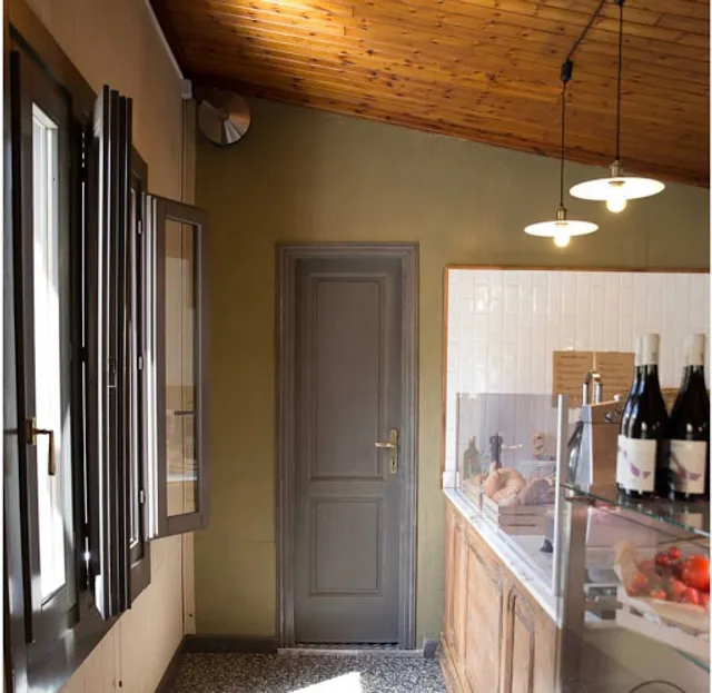 Pomina Bar - Paninoteca - Alimentari