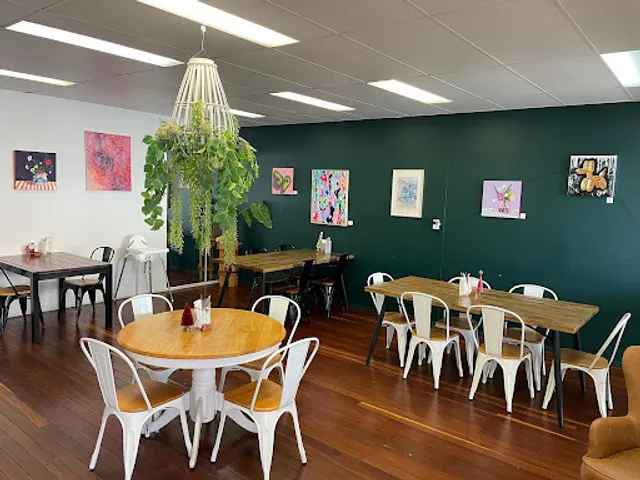 The Rabbit Hole Coffee Cafe