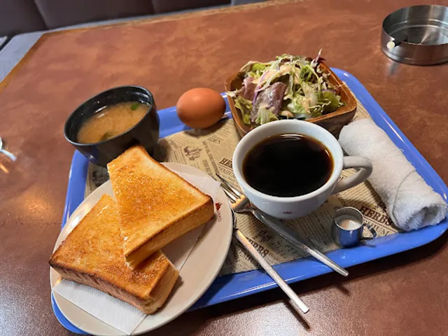 COFFEE HOUSE 山びこ