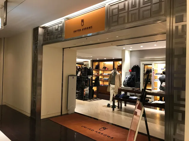 UNITED ARROWS FUKUOKA