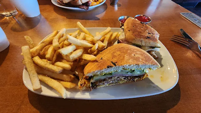 Protagonist Kitchen and Bar