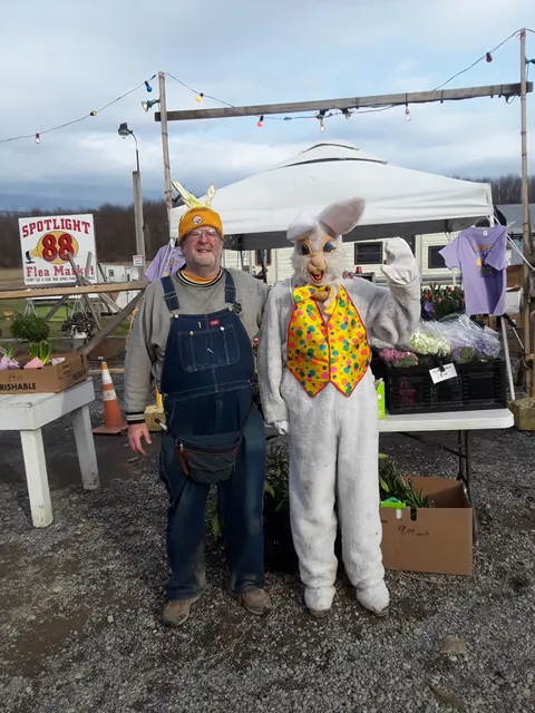 Spotlight 88 Flea Market