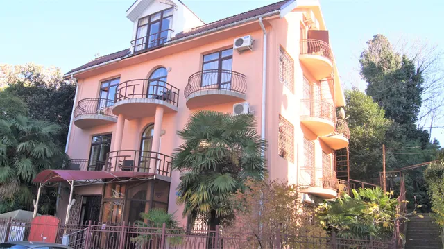 Gostevoy Dom Vereshchaginskiy