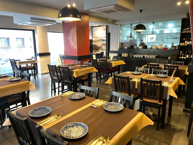 Daal Roti - La Casa De Comida India