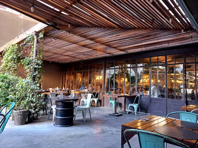 EL CLUB DE LA MILANESA [General Paz]