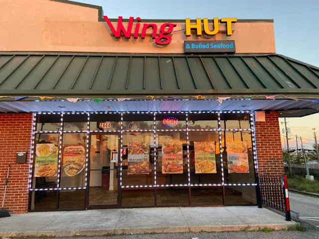 wing hut and boiled seafood