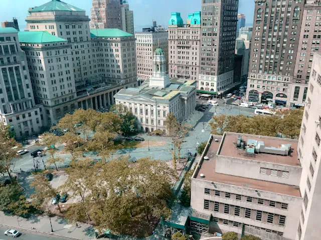 New York Marriott at the Brooklyn Bridge