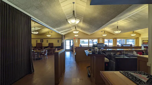 Coyote Creek Bar and Grill