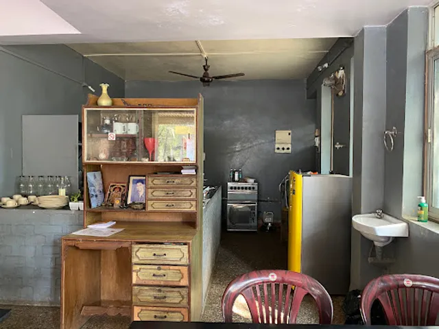 KAVEENASH RESTAURANT