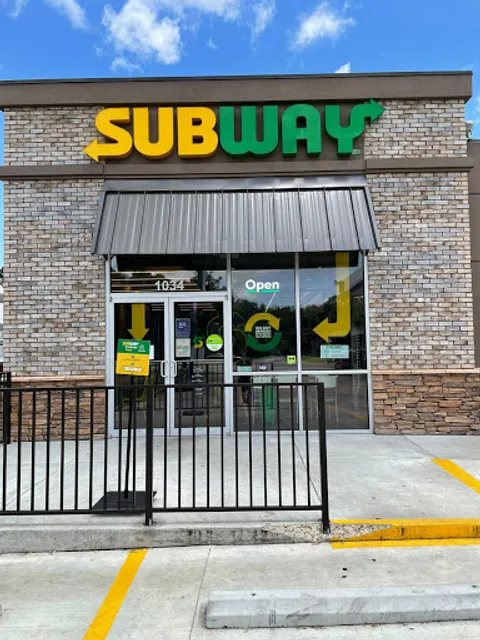 Subway Restaurant