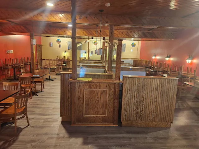 Las 3 Hermanas Salvadorean & Tex-Mex Restaurant