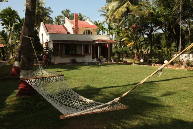 Shiv Shanti Holiday Inn