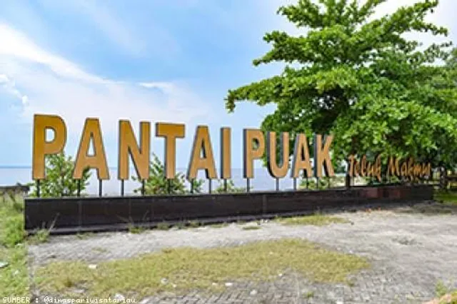Pantai Marina Puak - Teluk Makmur