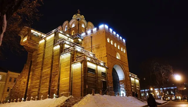 The Monument Of Panteleymon The Persian Cat