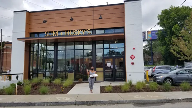 Slim & Husky's Pizza Beeria (Adair Park)