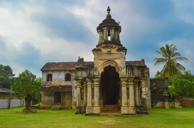 King Sangiliyan's Statue