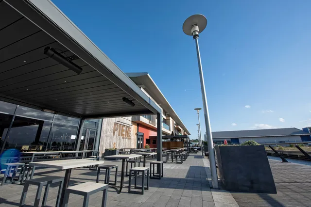 Pier Five Bar & Kitchen