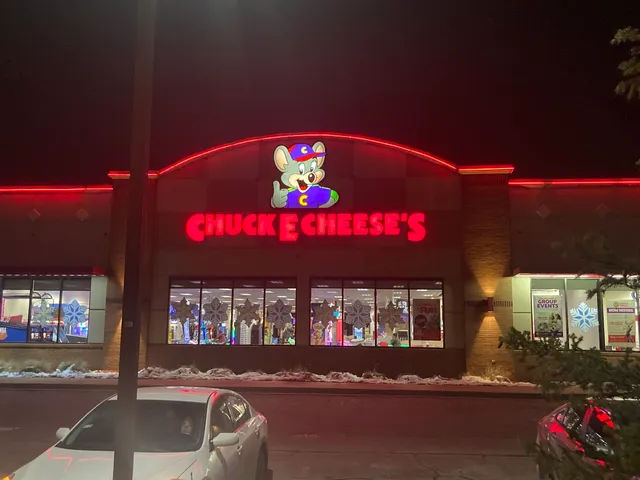 Chuck E. Cheese