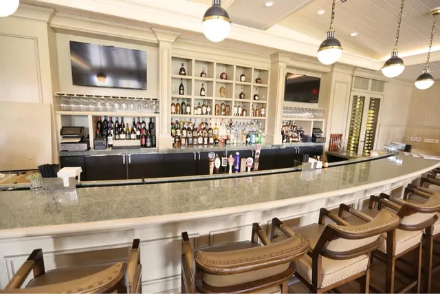 Links, an American Grill