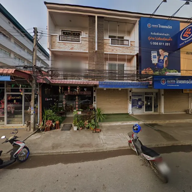 บี บาร์ คาเฟ่