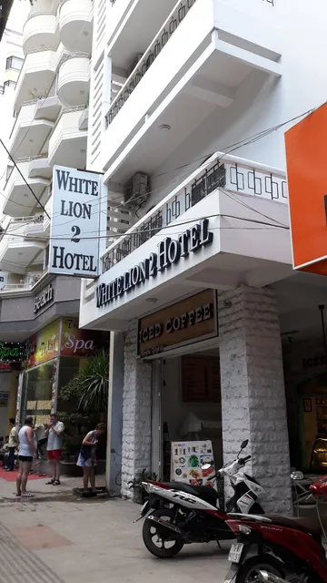 White Lion 2 Hotel