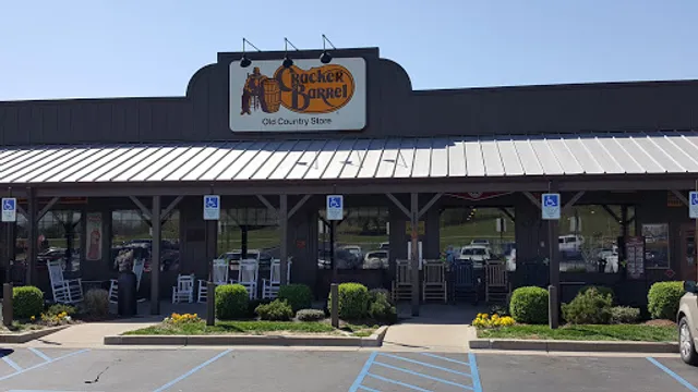 Cracker Barrel Old Country Store