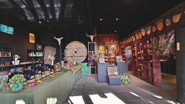 Month of Autumn Restaurant