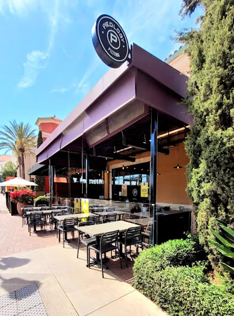 Pieology Pizzeria Spectrum, Irvine, CA