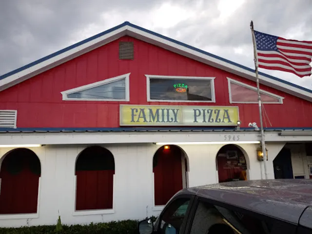 Family Pizza House