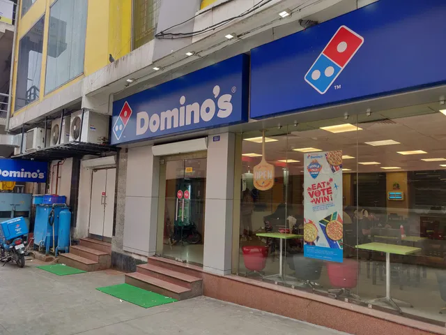 Domino's Pizza | Silver Square Mall, Jaipur