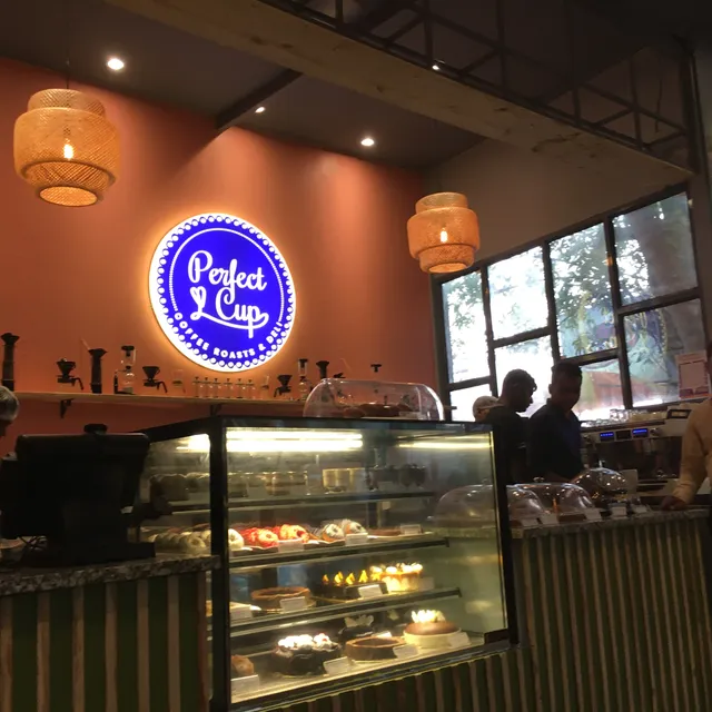 Perfect Cup - Cafe Bar