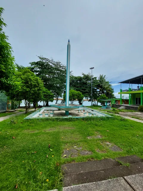 Tugu Pensil