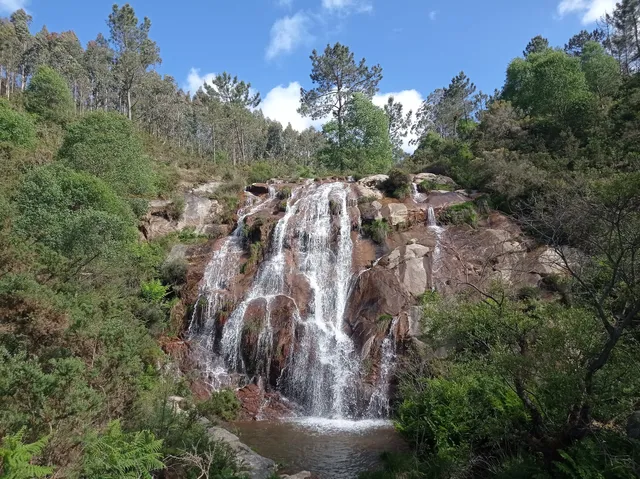Guilàn Waterfall