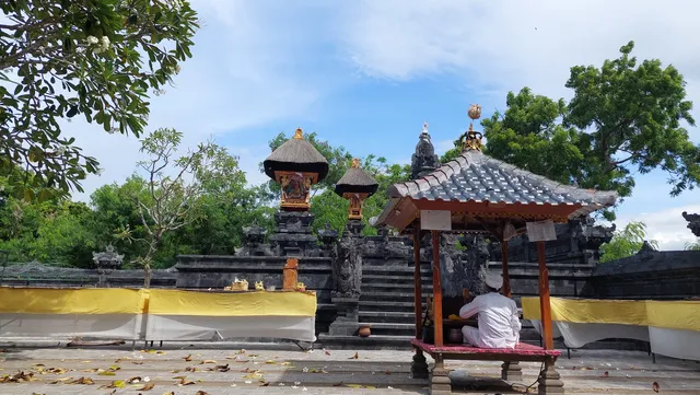 Silayukti Temple
