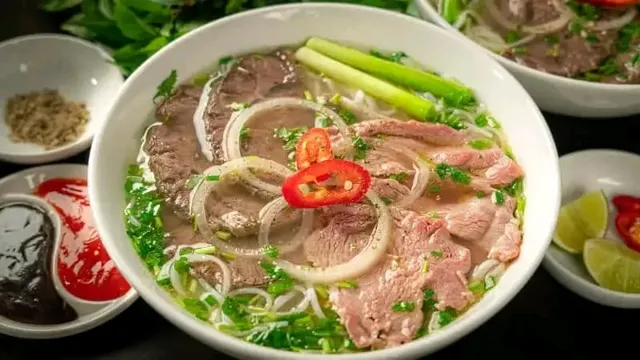 越南河粉美食(Phở Hồng Phát)