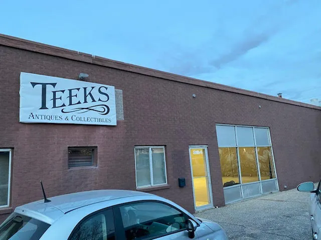 Teeks Antiques and Collectibles