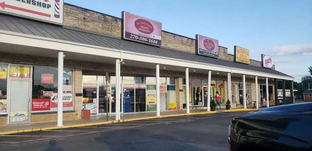 Indian Hills Shopping Center