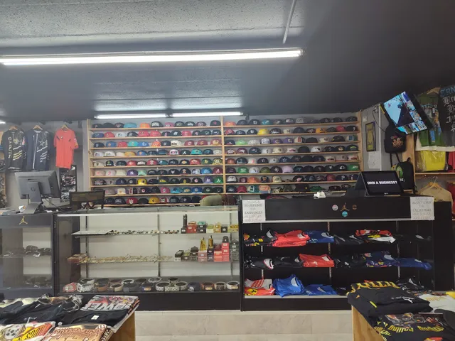 Fresh Fashion Clothing Store