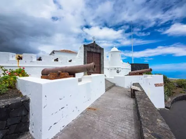 Castillo de La Virgen
