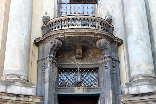 Fountain near the Opera