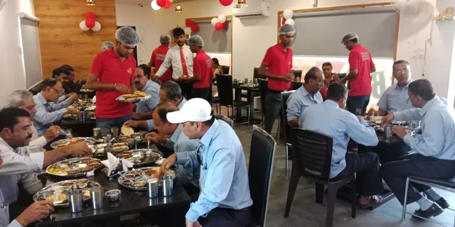 Thakar Fastfood & Restaurant