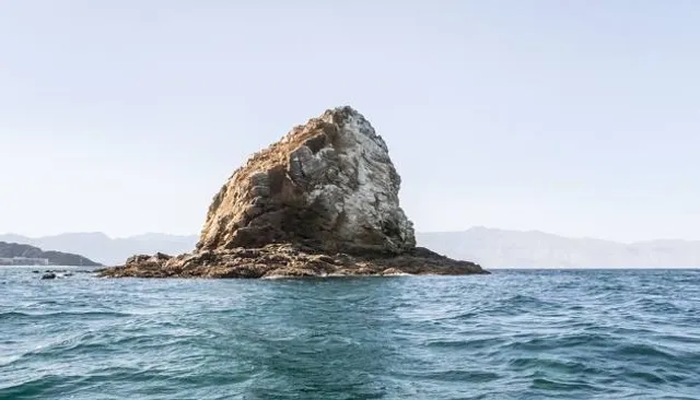 Dibba Rock