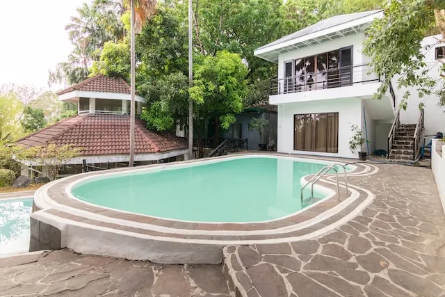 OYO 185 Seven Suites Observatory Hotel