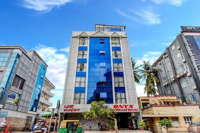 FabHotel SRK Platinum Inn - Hotel in Jayanagar, Bangalore