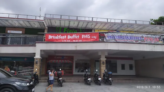 Finio Cafe & Restaurant