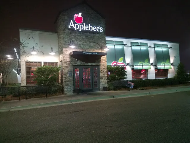 Applebee's Grill + Bar