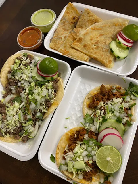 Menecan Tacos y Hotdogs