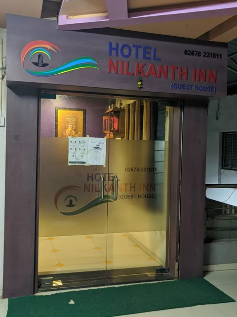 OYO 11867 Hotel Nilkanth Inn
