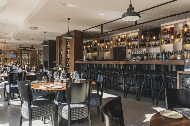 TAPAS TAPAS, Cafe bar