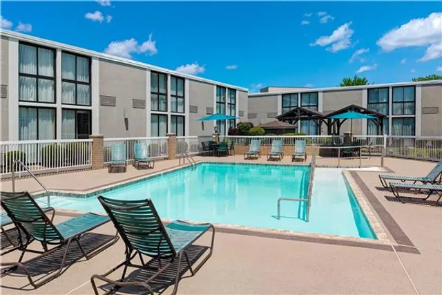 Wyndham Riverfront Little Rock